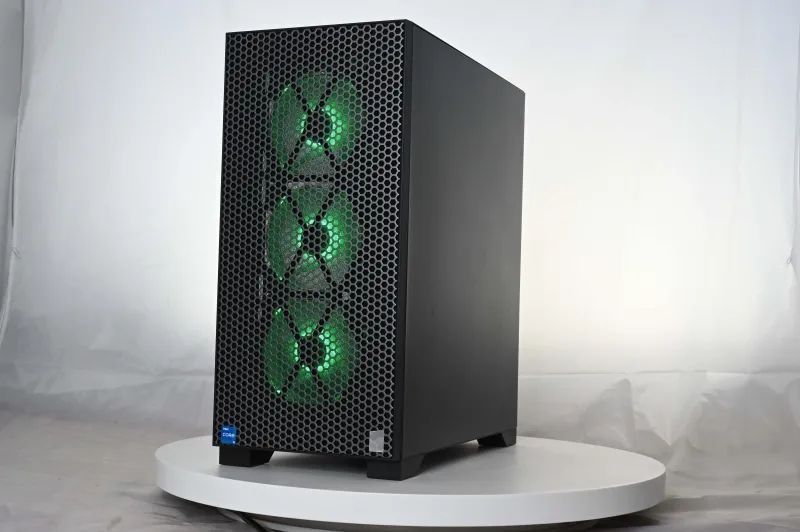 Игровой компьютер NTT Hiro Gamer ZKG-I5B580-01EU i5-14400F 16GB ОЗУ 1ТБ SSD ARCB580 Win11 EURO_1347891 фото